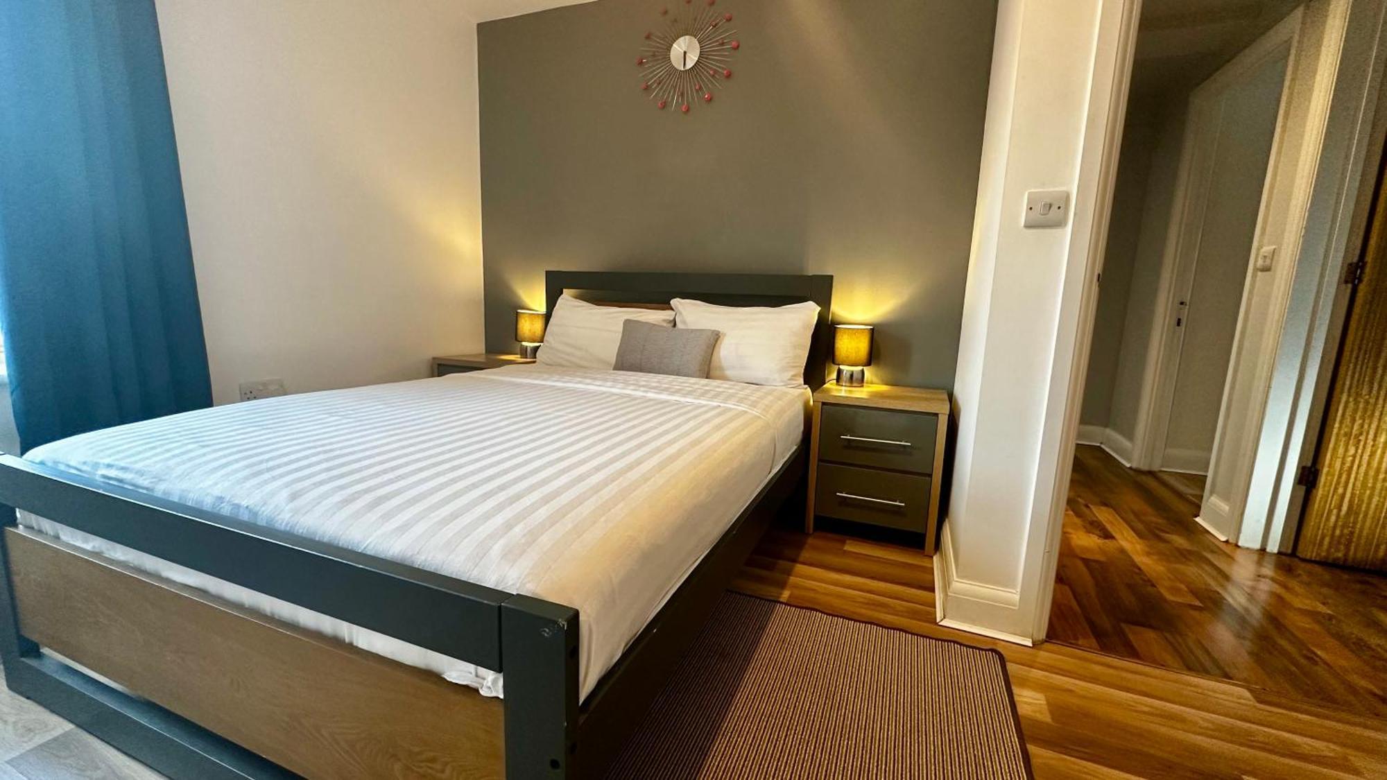 Two Bedroom Flat Town Centre Colchester Exterior photo